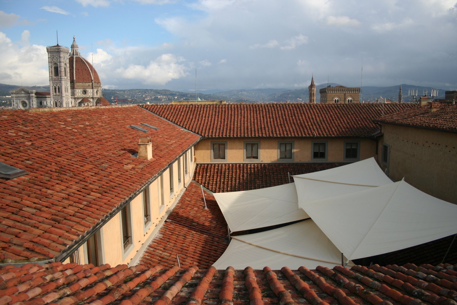 Palazzo Strozzi, Firenze: dettaglio della vela – vele avvolgibili motorizzate modello c