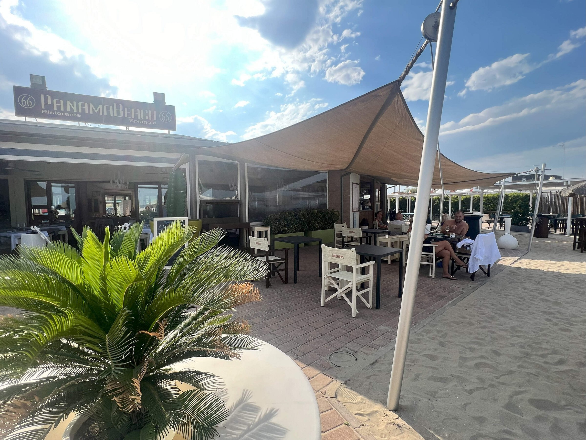 Vele avvolgibili manuali Modello M – Panama Beach, Porto Garibaldi (FE)