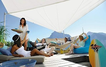 Soliday A avvolgibile manuale ❒ Tralli Vele da Sole